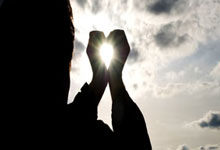 江南体育：18强赛3月21日客场挑战沙特 强援助阵国足西亚抢分.